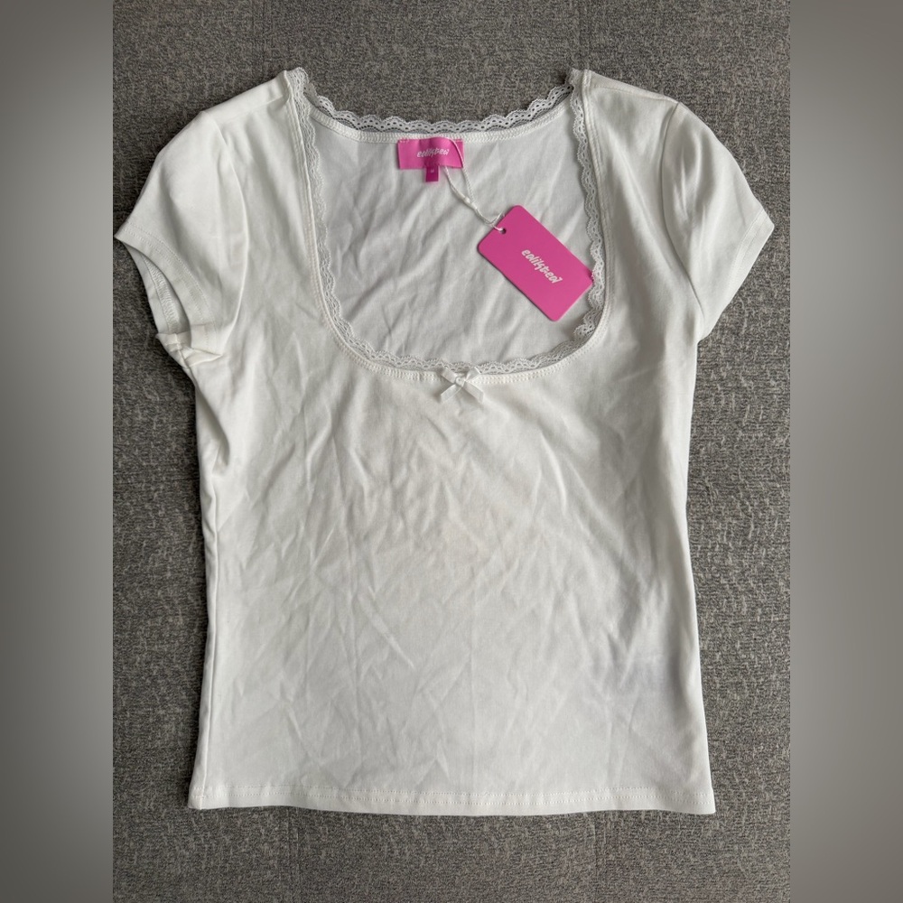 Edikted Priscilla Lace Trim T Shirt